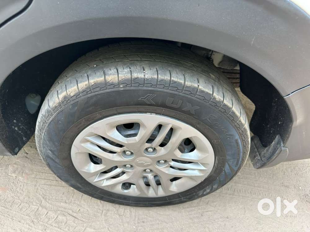 Kia Carens G1.5 6mt Gravity, 2024, Petrol