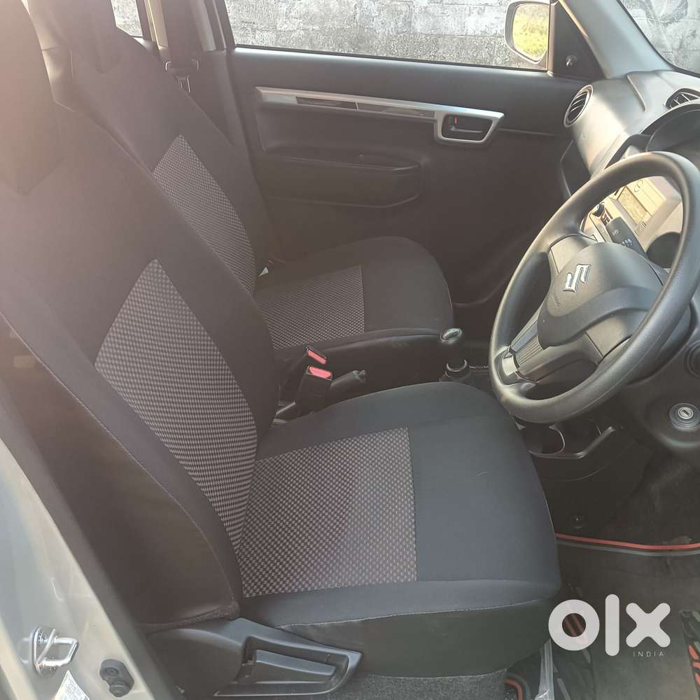 Maruti Suzuki S-presso Vxi, 2024, Petrol