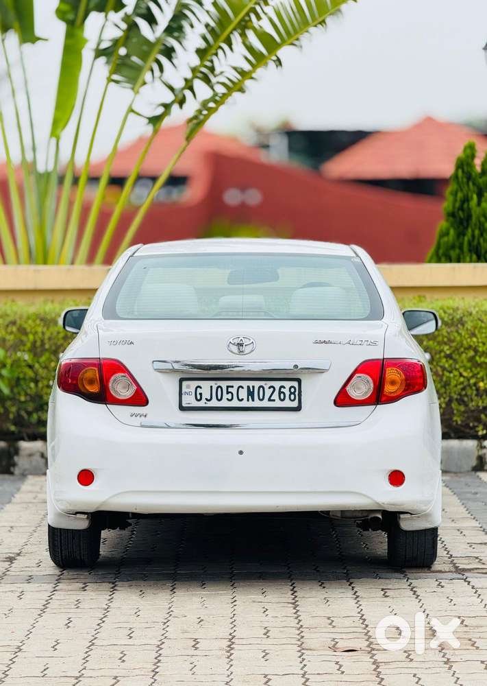 Toyota Corolla Altis, 2010, Petrol