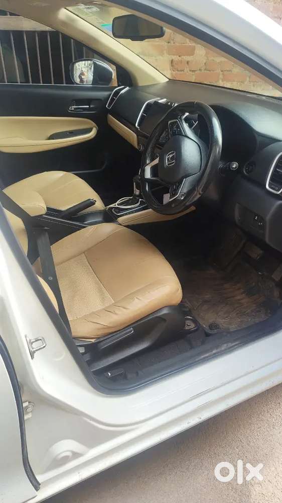 Honda City Zx Cvt (i-vtec)petrol 2020 Top Model