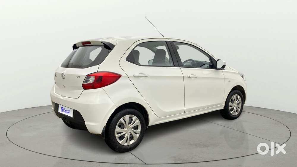 Tata Tiago 1.2 Revotron Xt, 2016, Petrol
