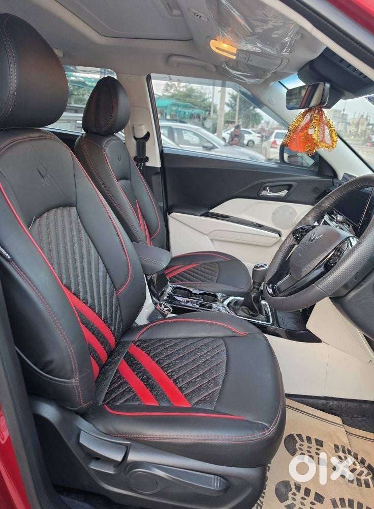 Mahindra Xuv 3xo Ax5l Pg Mt, 2025, Diesel