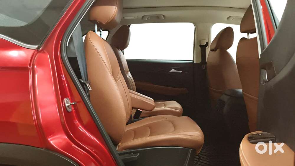 Mg Hector Plus 1.5 Sharp Turbo Cvt 6 Str, 2021, Petrol