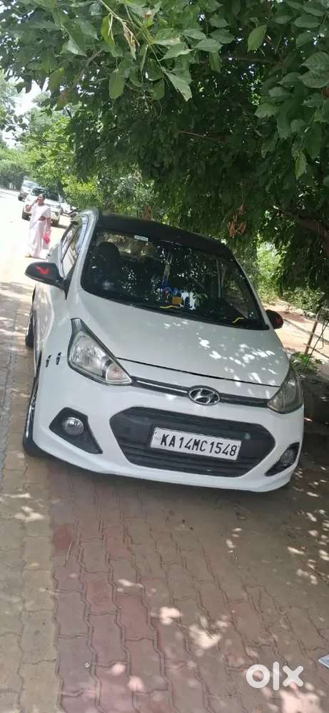 Hyundai Grand I10 Sportz 2015