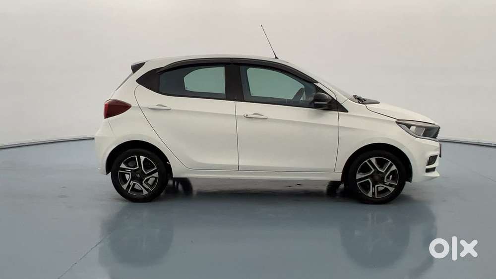 Tata Tiago 1.2 Revotron Xz Plus Dual Tone, 2020, Petrol
