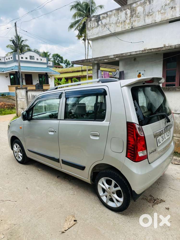 Maruti Suzuki Wagnor Automatic 2015 Last Model  Low Km