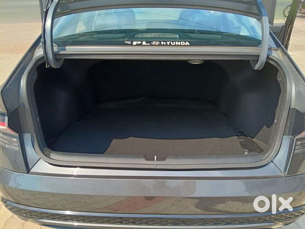 Hyundai Verna 1.0 Sx (o) Turbo Gdi Dct, 2024, Petrol