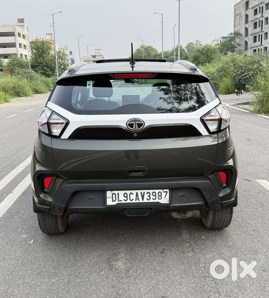 Tata Nexon 1.2 Revotron Xma Amt (s), 2021, Petrol