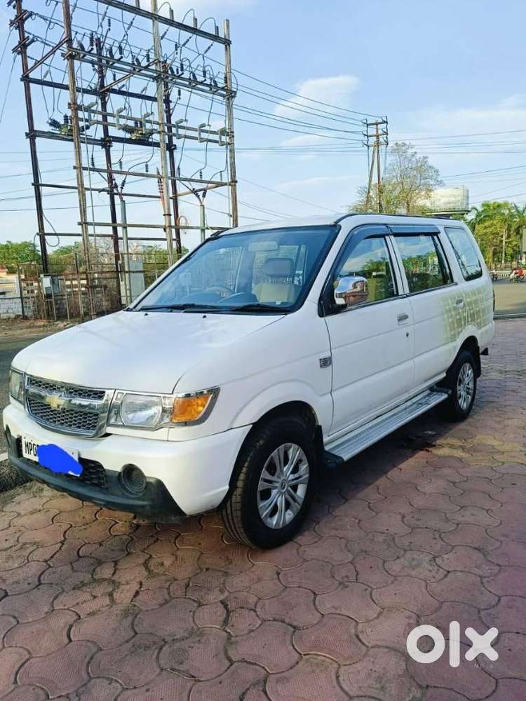 Chevrolet Tavera Neo 3 Lt- 8 Str Bs-iii, 2017, Diesel