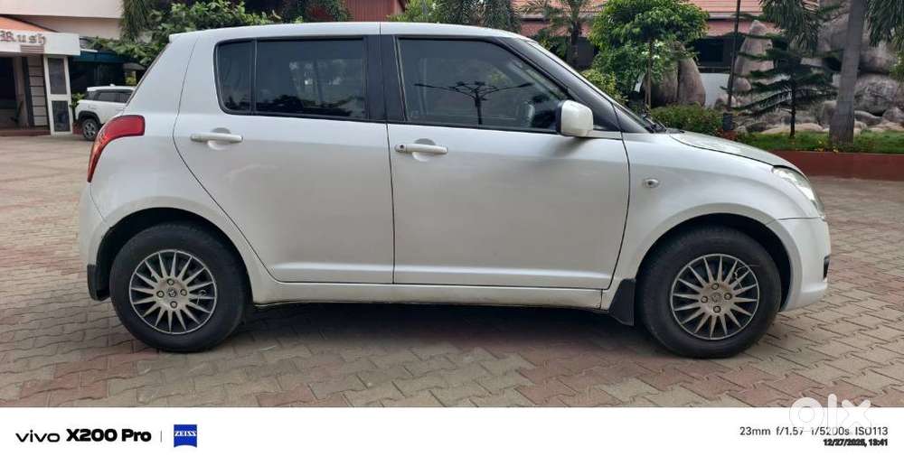 Maruti Suzuki Swift Ddis Vdi, 2010, Diesel