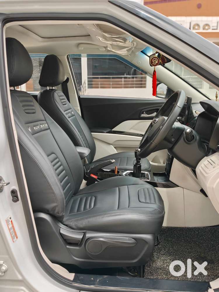 Mahindra Xuv 3xo Ax7l Petrol Mt, 2024, Petrol
