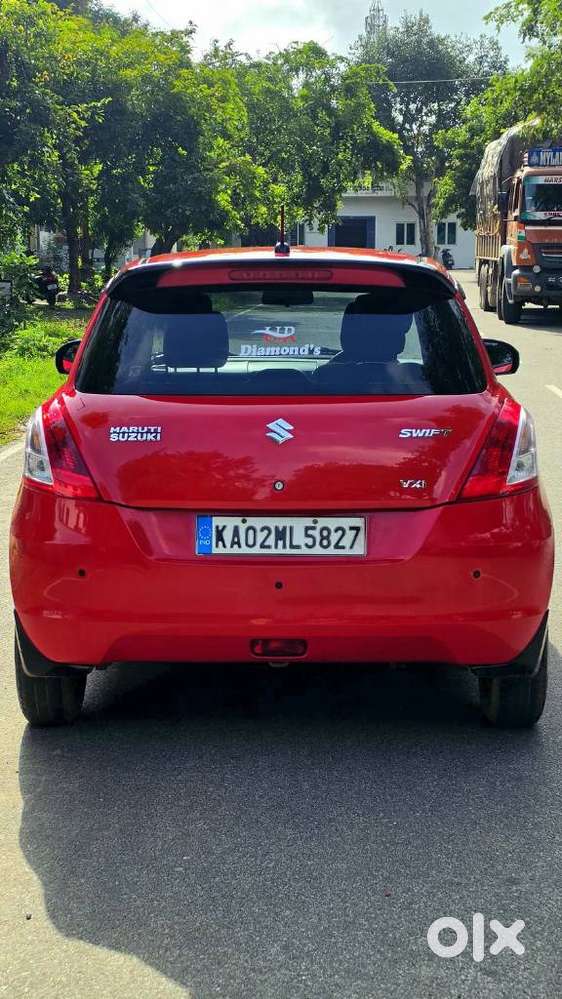 Maruti Suzuki Swift Vxi 1.2 Abs Bs-iv, 2016, Petrol
