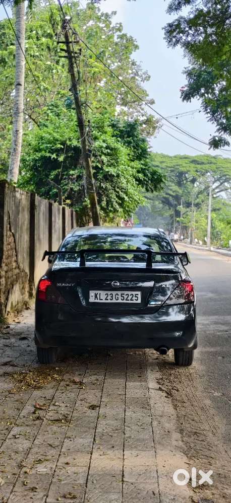 Nissan Sunny Diesel 2013