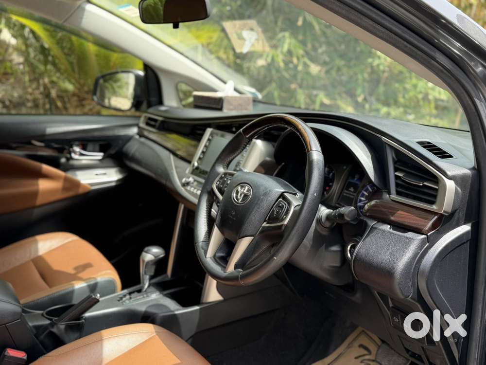 Toyota Innova Crysta [2020-ongoing] 2.4 Zx 7 Str, 2021, Diesel