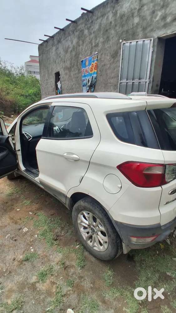 Ford Ecosport 2015 Petrol Well Maintained