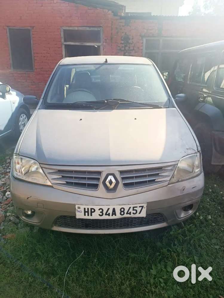 Mahindra Renault Logan 2009