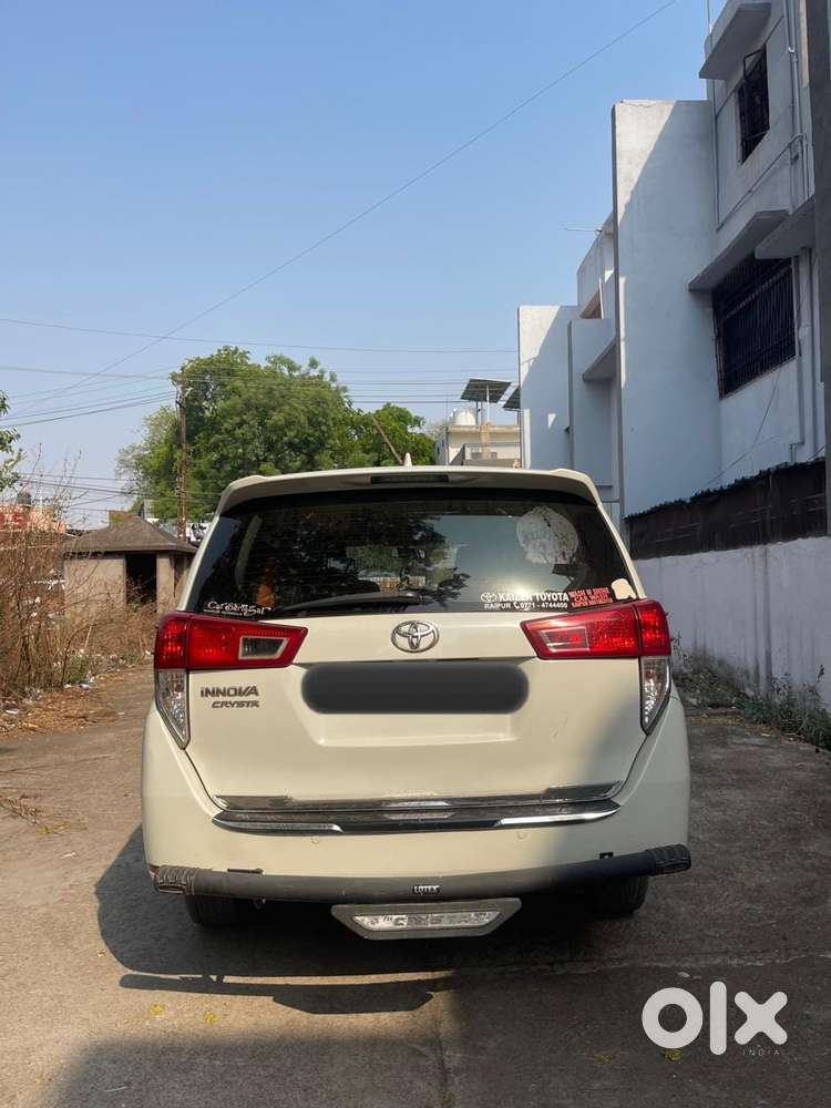 Toyota Innova Crysta 2.8 Zx At 7 Seater, 2019