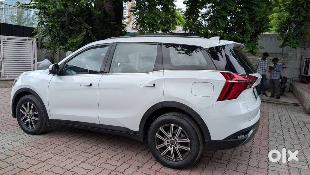 Mahindra Xuv700 2.2 Ax 7 Diesel At Luxury Pack Str, 2022, Diesel