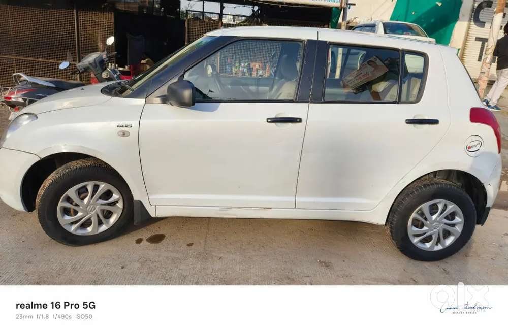 Maruti Suzuki Swift 2009 Diesel 150000 Km Driven