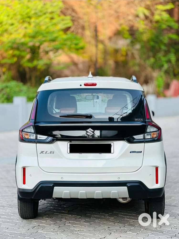Maruti Suzuki Xl6 2022 Petrol 18000 Km Driven