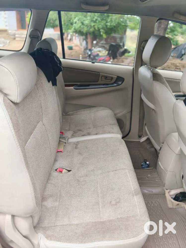 Toyota Innova 2.5 Gx 2006