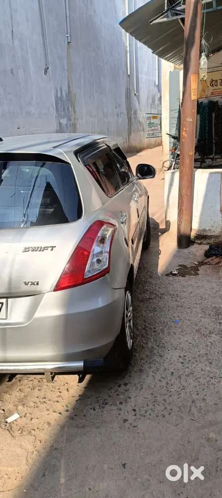 Maruti Swift Vxi 2014 Charo Tyar New Recently Service