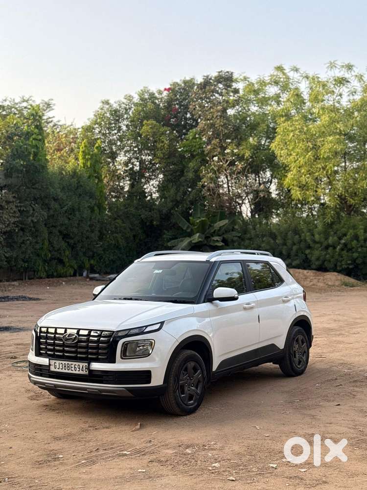 Hyundai Venue 1.5 S (o) Crdi, 2023, Diesel