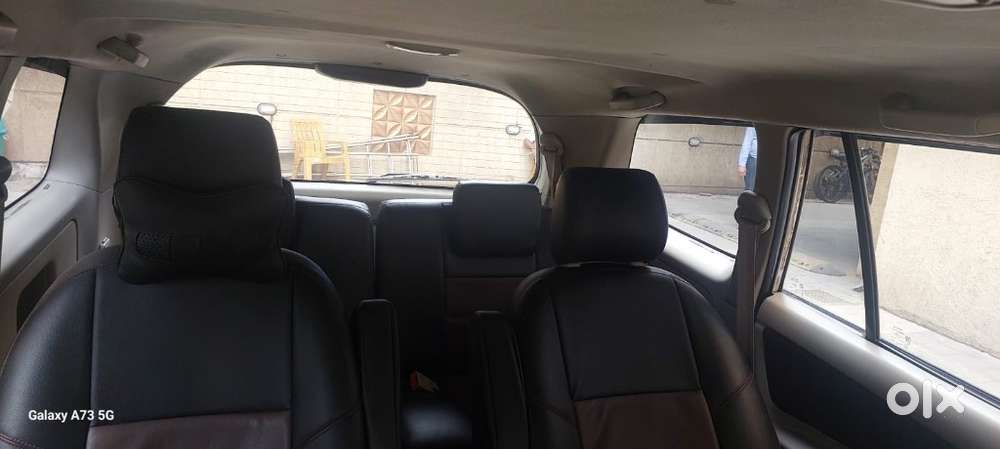 Toyota Innova 2.5 G (diesel) 7 Seater Bs Iv, 2012, Diesel