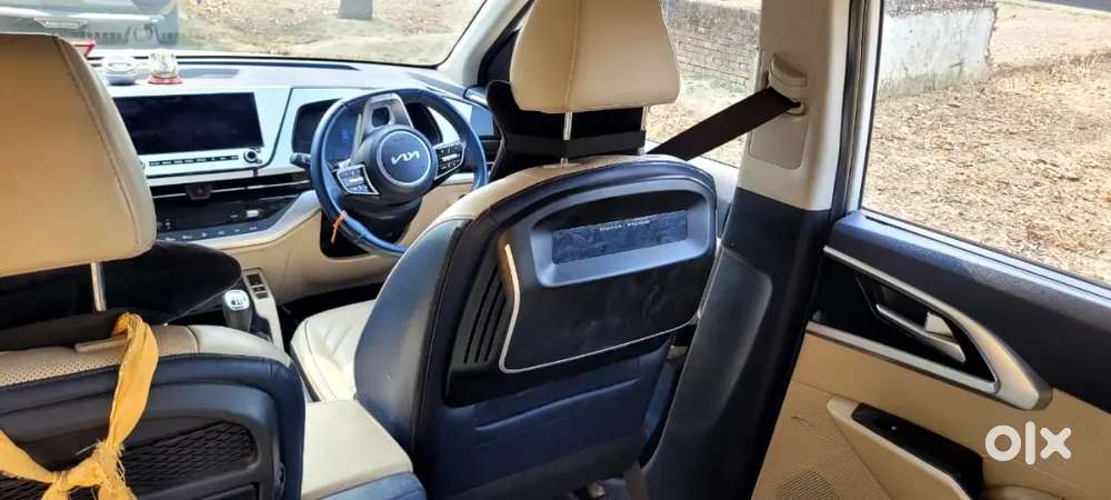 Kia Carens Diesel Luxury 2022