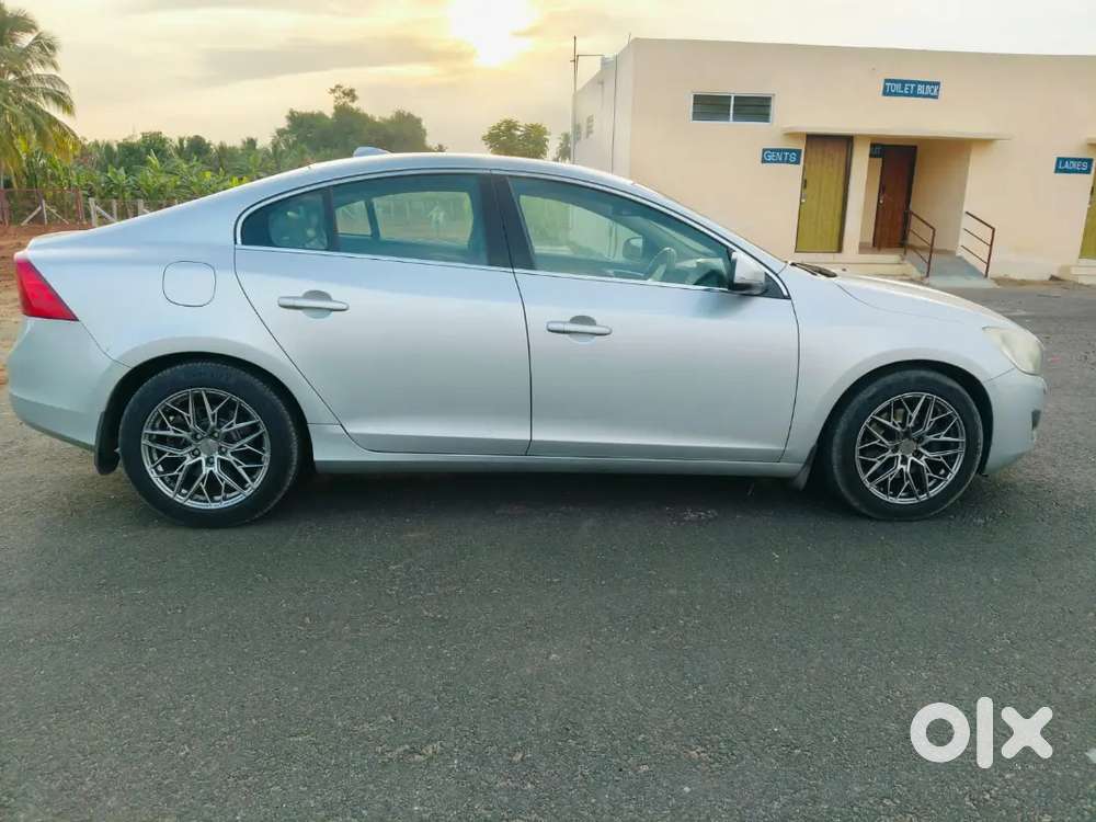 Volvo S60 2012 Diesel Well Maintained