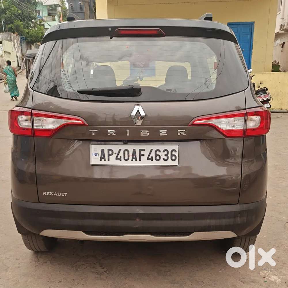 Renault Triber Rxz 2023 Manual  7 Seater