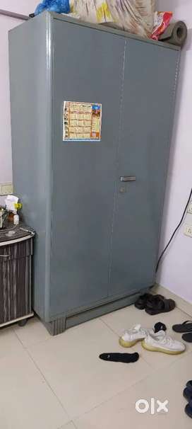 Godrej Almirah Buy Sell Used Furniture in Mumbai OLX