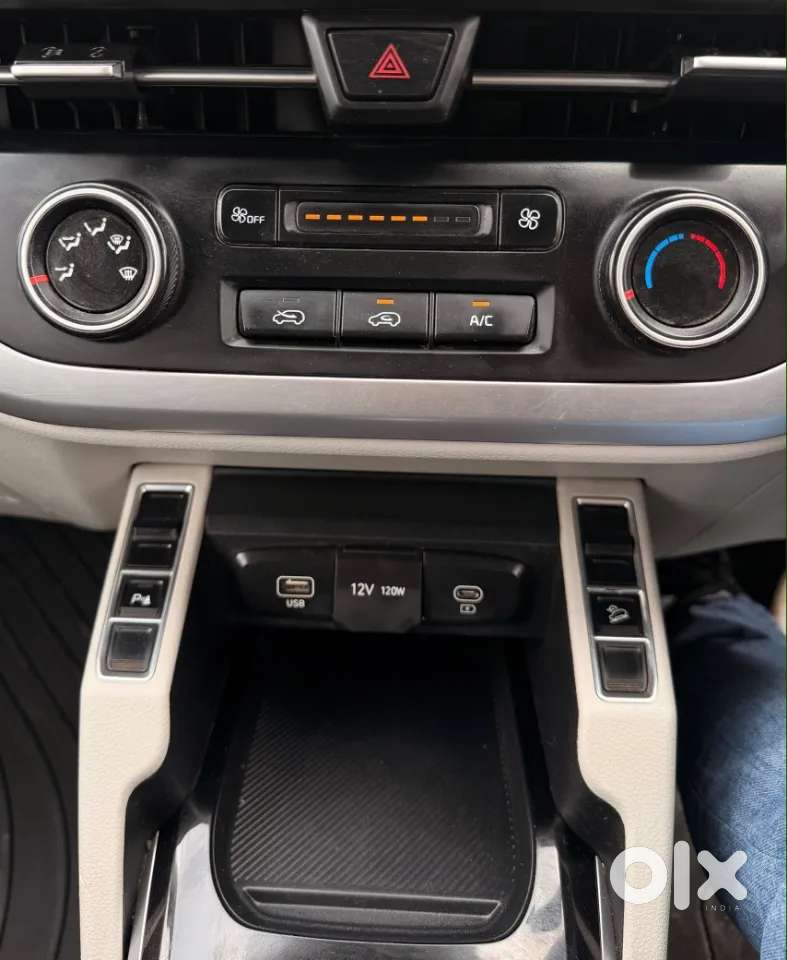 Kia Carens 1.5 Prestige 7 Str, 2022, Petrol