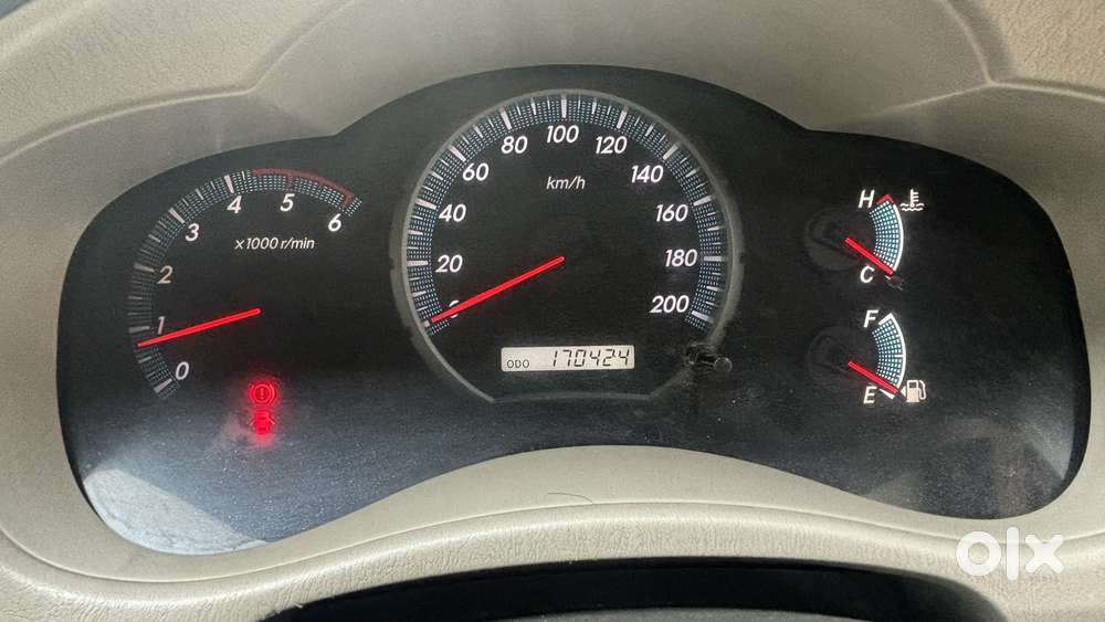 Toyota Innova 2.5 Vx 8 Str Bs-iii, 2012, Diesel