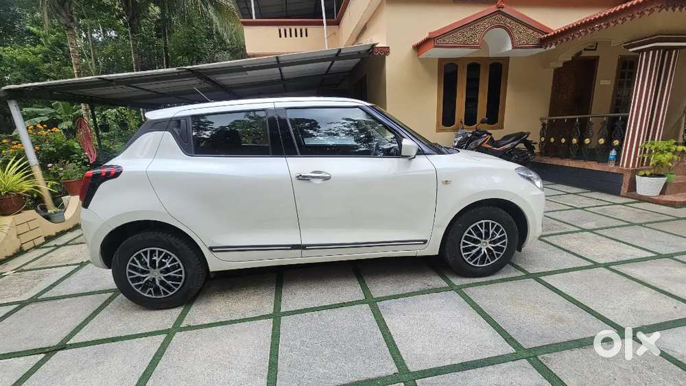 Maruti Suzuki Swift Lxi 2018