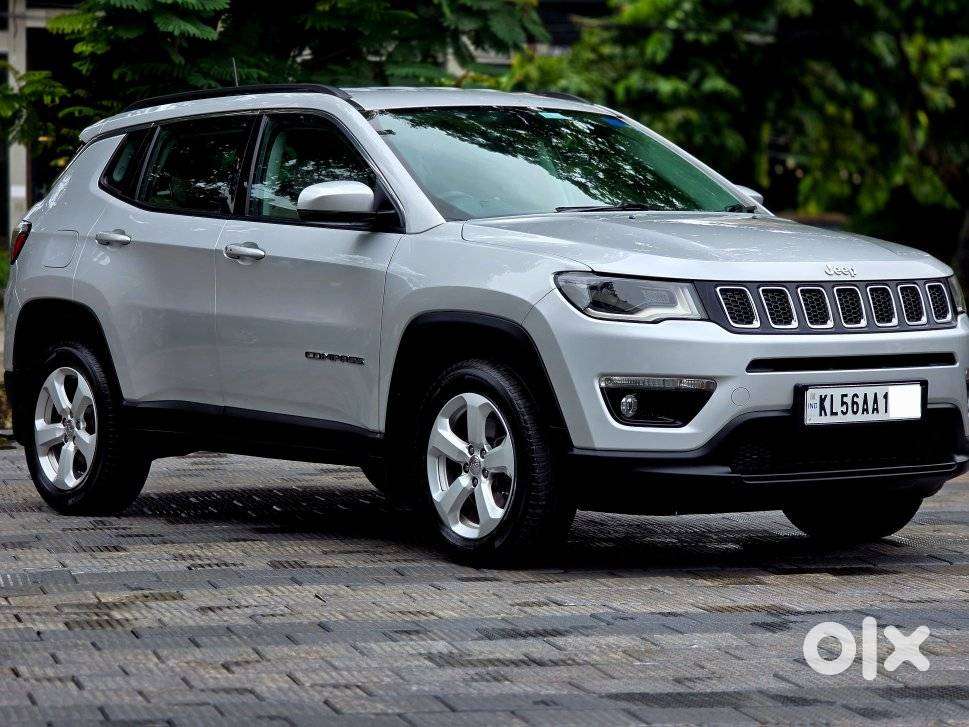 Jeep Compass 2.0 Longitude Option, 2019, Petrol