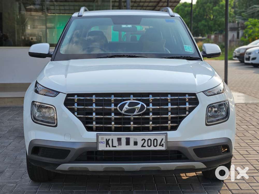Hyundai Venue S 1.2 Petrol, 2021, Petrol