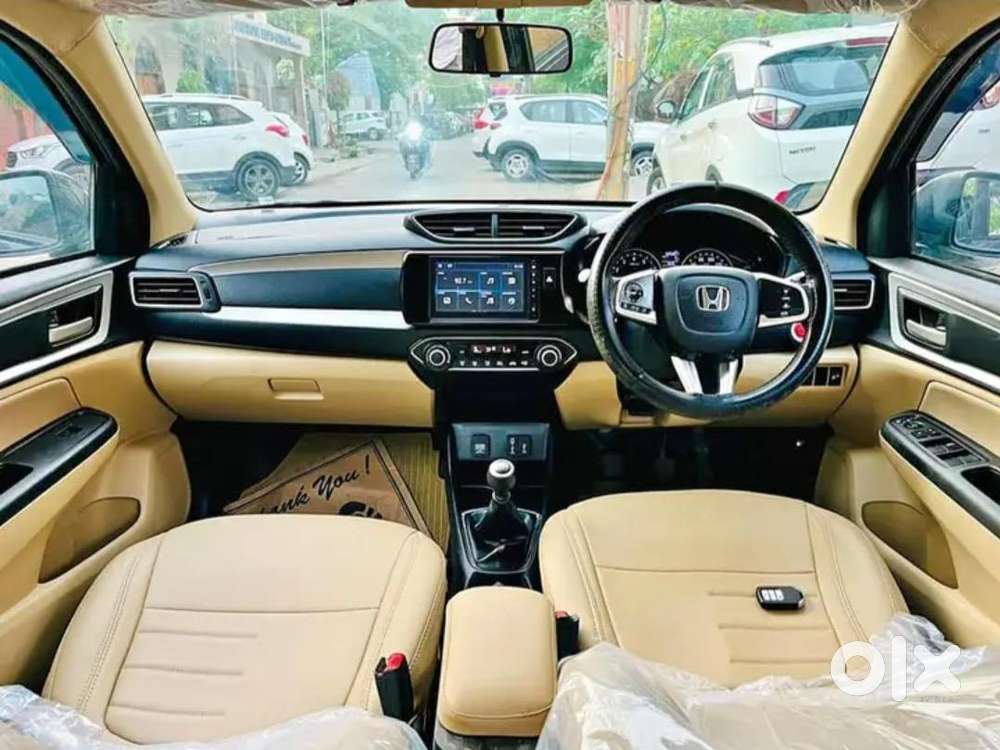 Honda Amaze 2023 Petrol Well Maintained