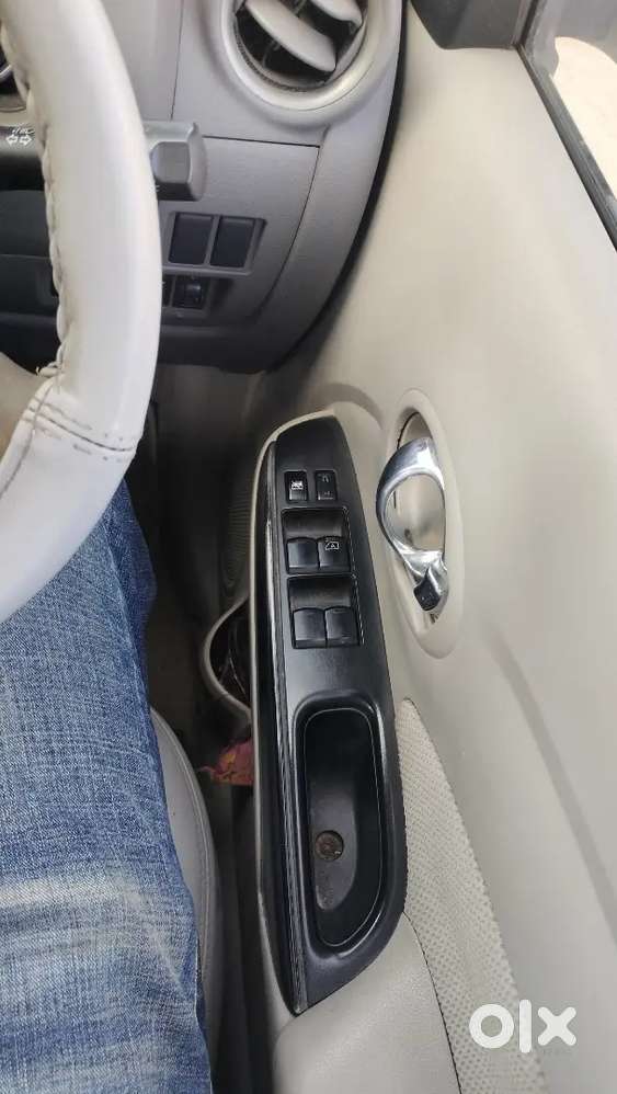 Nissan Sunny 2013 Diesel 95000 Km Driven