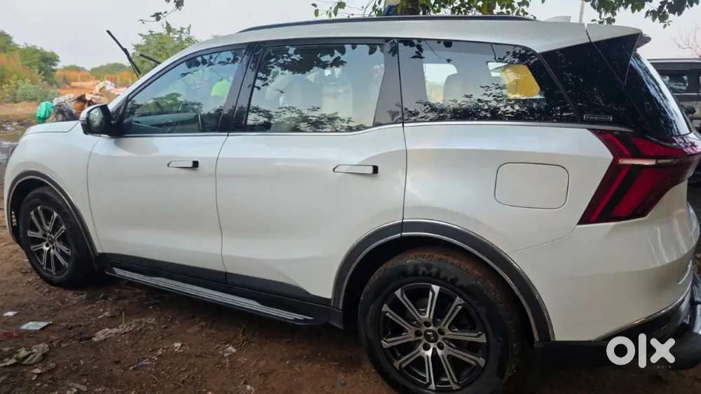 Mahindra Xuv700 2022 Petrol 41000 Km Driven