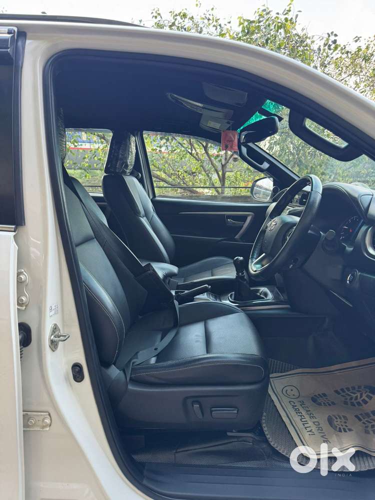 Toyota Fortuner 4x2 Mt 2.8 Diesel, 2023, Diesel