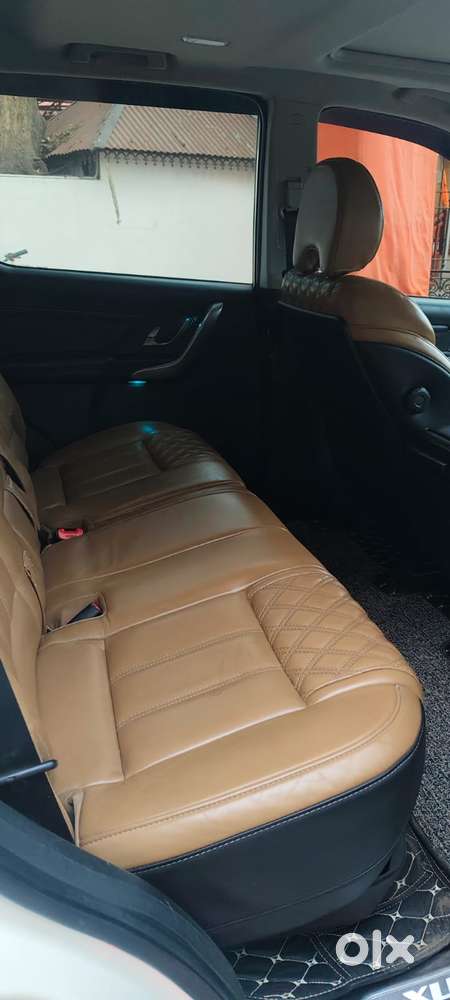 Mahindra Xuv500 W11 Option At, 2019, Diesel