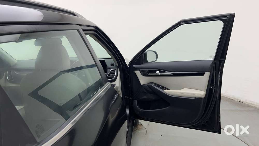 Kia Seltos 1.5 Htx At Petrol, 2021, Petrol
