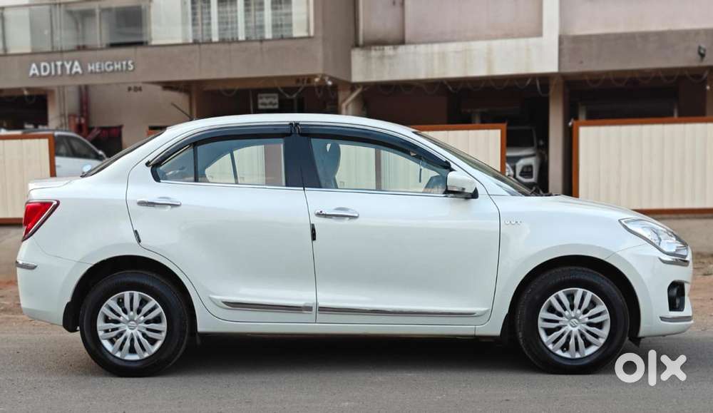 Maruti Suzuki Dzire 1.2 Vxi, 2019, Petrol
