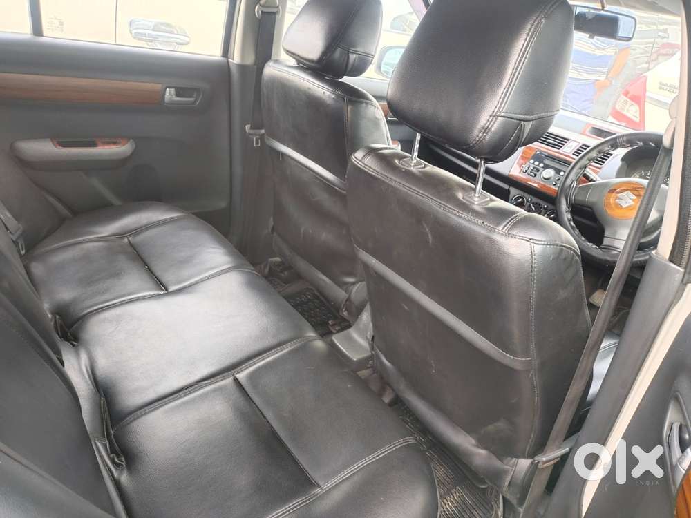 Maruti Suzuki Dzire Petrol 2009 (negotiable)