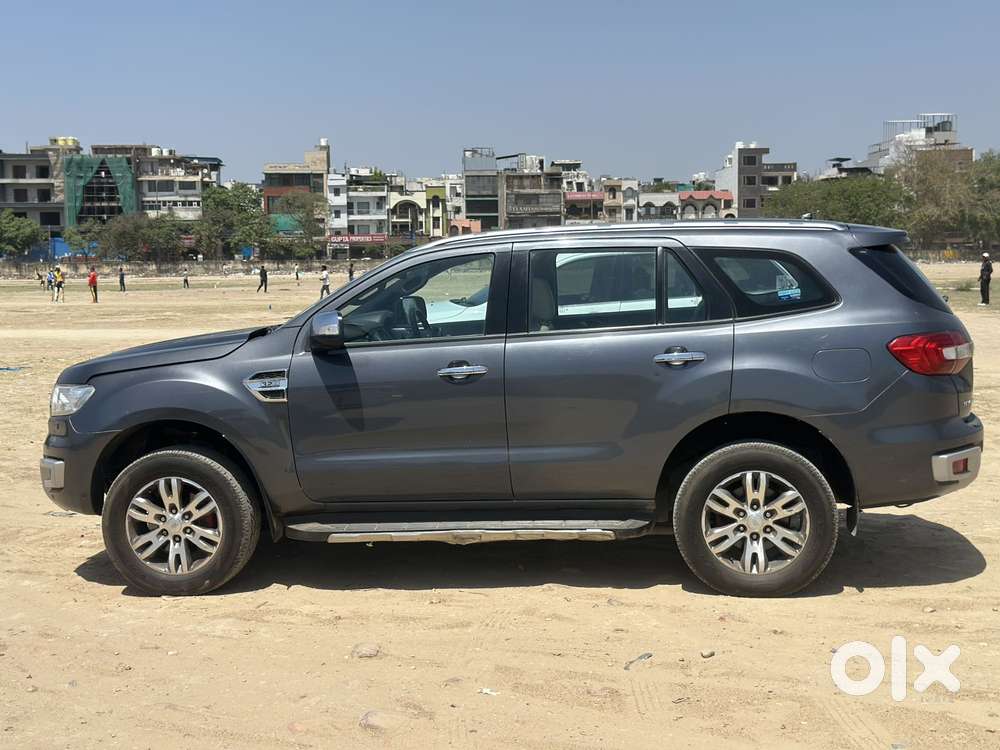 Ford Endeavour 3.2 Titanium Plus 4x4 At, 2016, Diesel