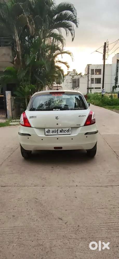 Maruti Suzuki Swift Vxi, 2017, Petrol