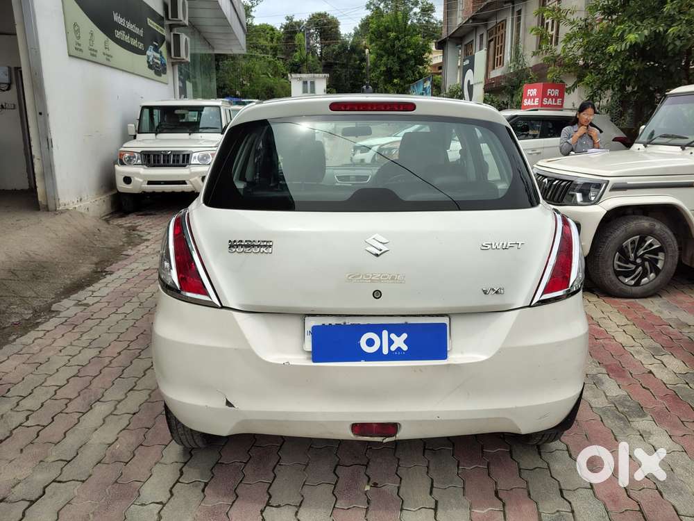 Maruti Suzuki Swift Vxi, 2015, Petrol