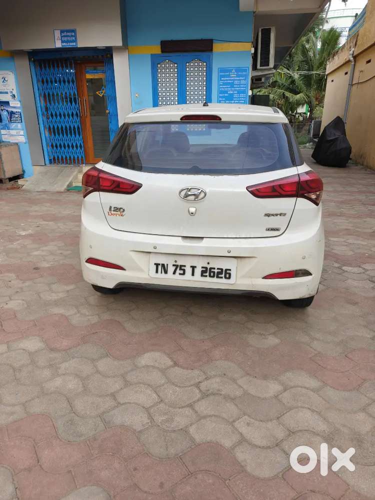 Hyundai I20 2015 Diesel 90000 Km Driven