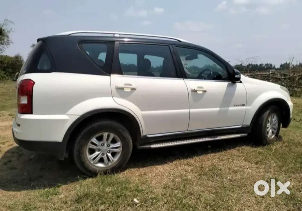 Mahindra Rexton Diesel 2014